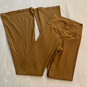 AERIE OFFLINE FLARE LEGGINGS